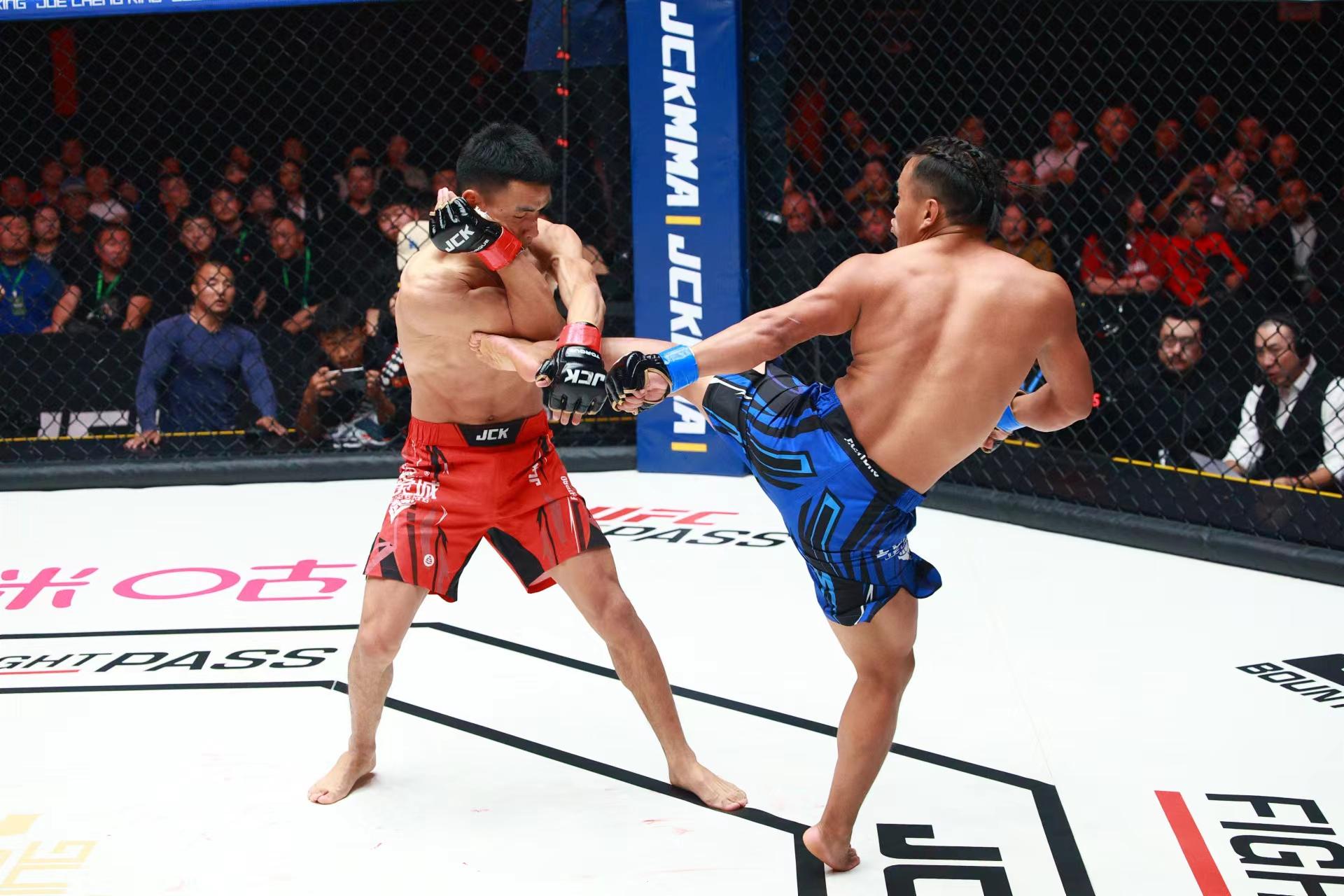 泰国队绝杀印度队，安赛龙刷新纪录