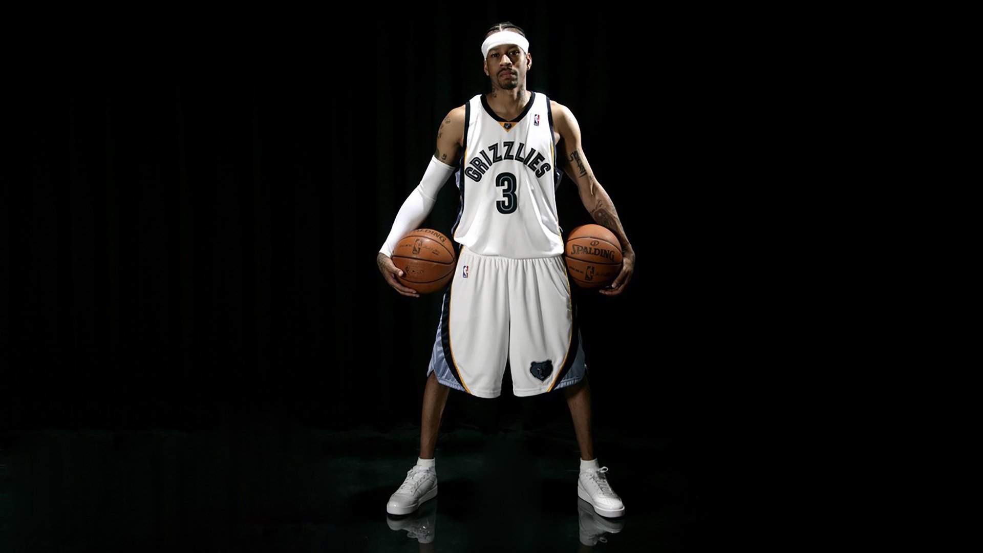 新疆队争冠战胜出独行侠，德罗赞成为关键先生