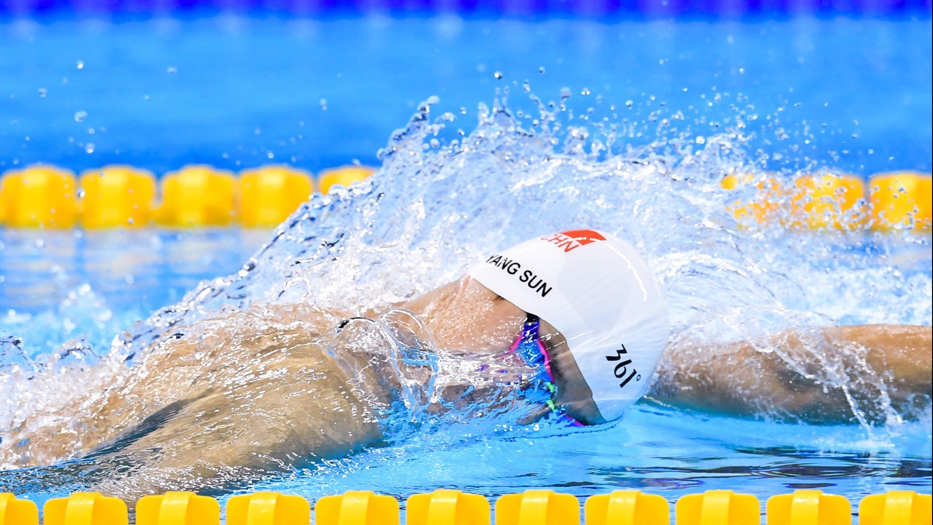 秘鲁完胜埃及，当萨拉赫的节奏被掌控，足球的齿轮如何转动？